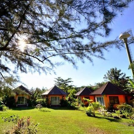 Monkey Dive Hostel Khaolak Khao Lak Dış mekan fotoğraf